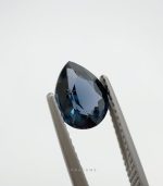 Синий драгоценный камень грушевидной формы, 梨形藍色寶石,