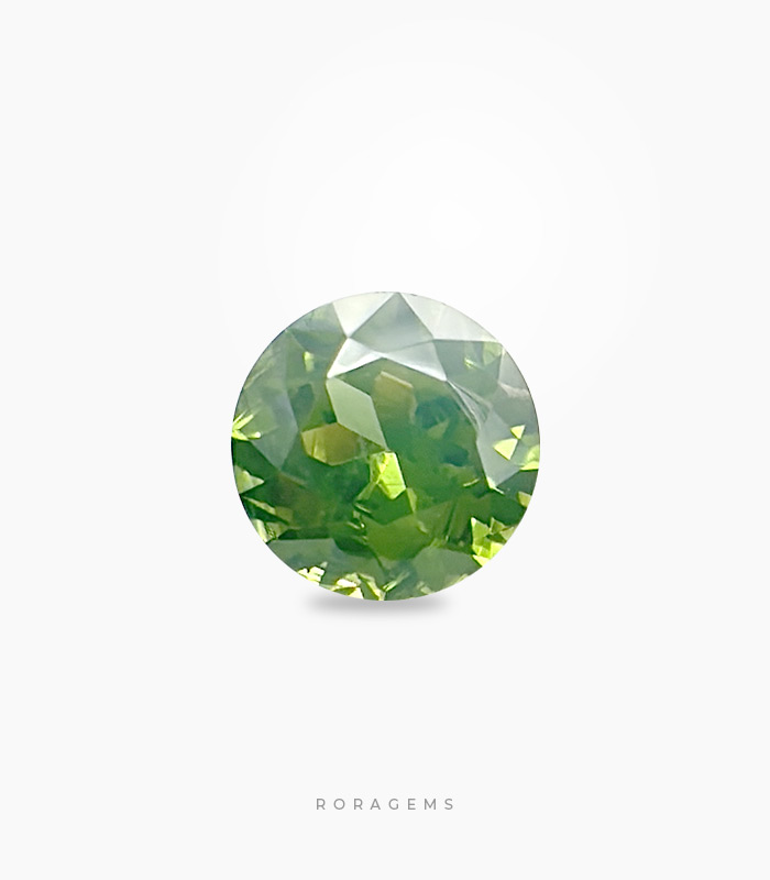 natural-green-zircon-round-gem Emerald vs green zircon comparison, 购买天然绿色宝石