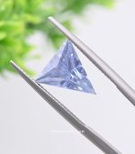 Roragems exclusive – 4 carat “Zaffiro Blu” untreated sapphire from Ceylon, premium gem for elite custom jewelers worldwide.