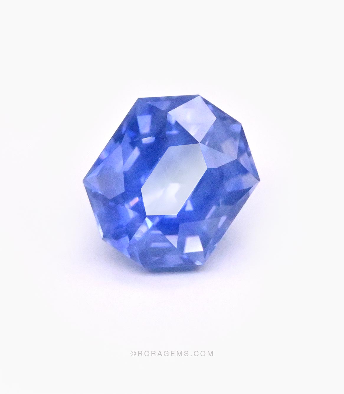 cornflower-blue-ceylon-sapphire-3ct-untreated Natural cornflower blue sapphire 3 carat 矢车菊蓝宝石 未处理 斯里兰卡 / Натуральный необработанный цейлонский сапфир 3 карата