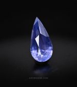 4ct pear-shaped Ceylon sapphire for bespoke jewellery in Germany and Japan